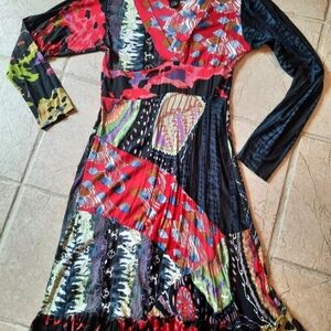 Bright patch pattern midi dress S V neck Fashion Fuse pullover